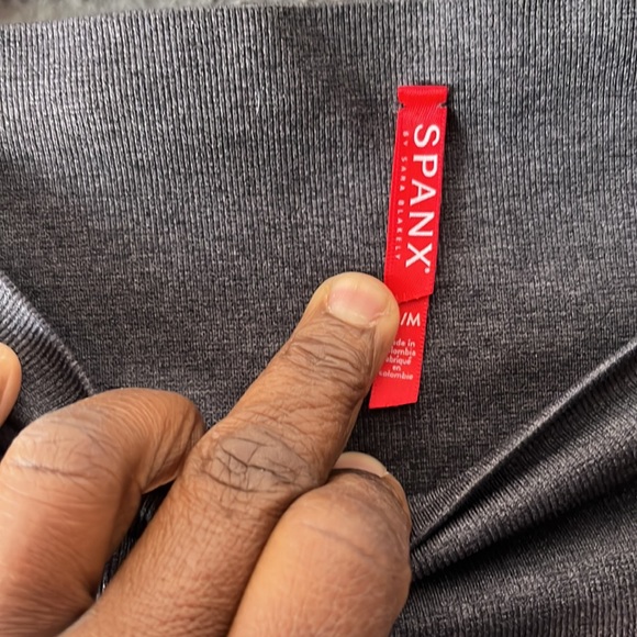 SPANX look at me now  Seamless Women’s Gray leggings size M - Picture 13 of 14